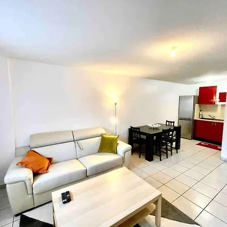 Apartment Virginia 600m De La Gare
